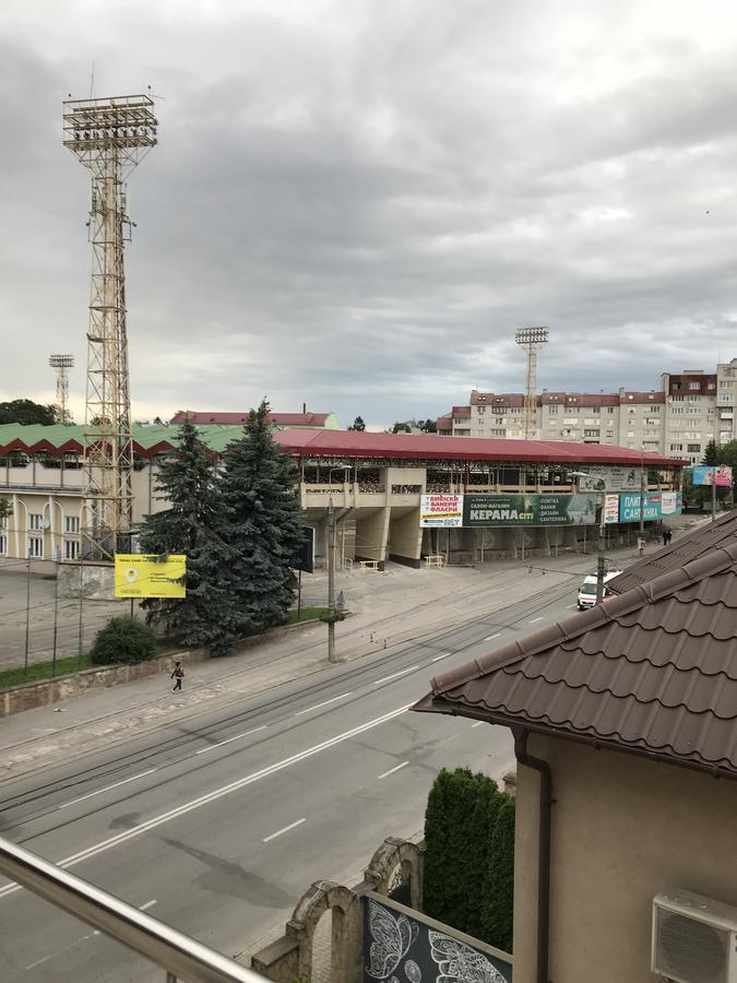 טרנופיל Дворівневі Апартаменти Antique מראה חיצוני תמונה